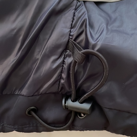 GAP alternative down hooded Vest - Picture 8 of 9